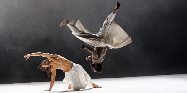 nemzeti táncszínház-Amit a nappal az éjszakának köszönhet